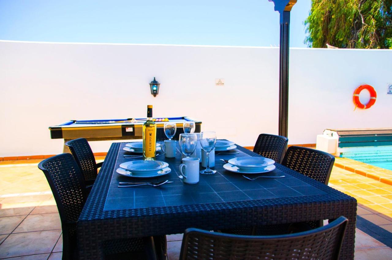Villa Conil With Heated Pool And Air Conditioning Playa Blanca  Exterior foto